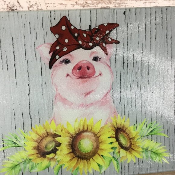 OOPS - Sunflowers Bandana Pig Glass Cutting Board - Picture 6 of 9
